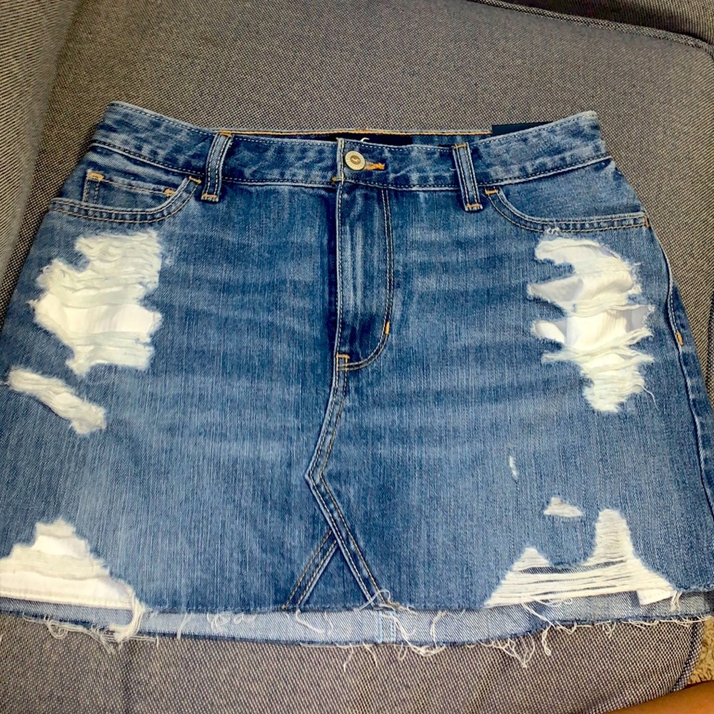 Brand new Hollister high rise skirt size 29 woman